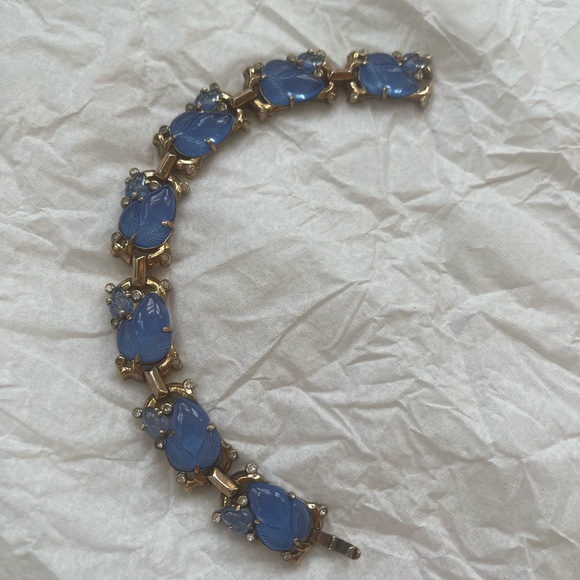 Vintage 1948 Trifari Fruit Salad Bracelet - Picture 11 of 14